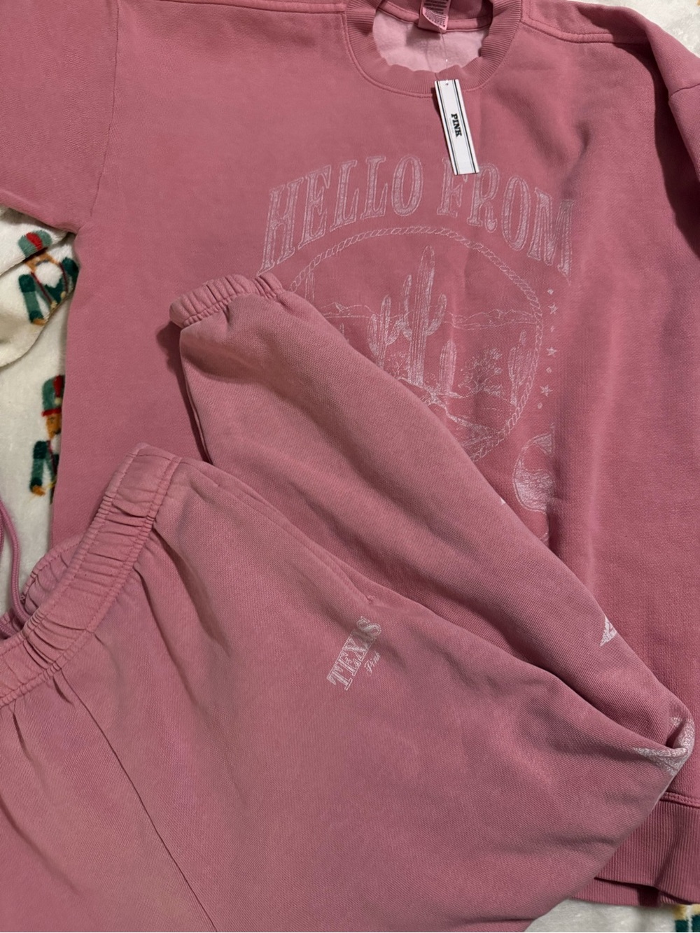 PINK Victoria's Secret Mauve Pink texas Sweatshirt & Joggers Set